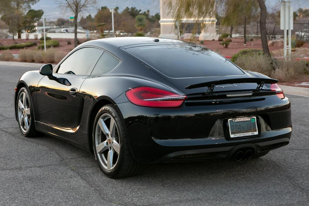 2015 Porsche 981 Cayman S - Image 4 of 26