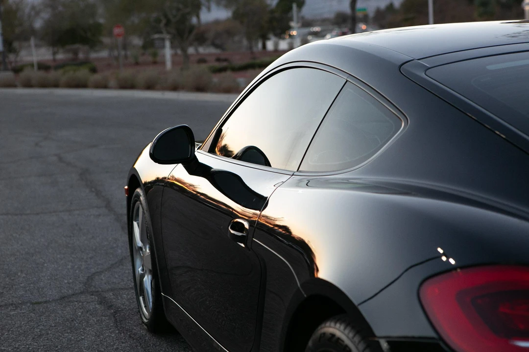 2015 Porsche 981 Cayman S - Image 19 of 26