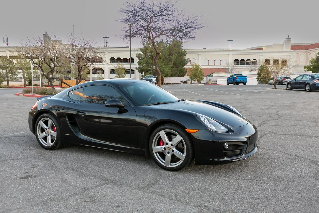 2015 Porsche 981 Cayman S - Image 13 of 26