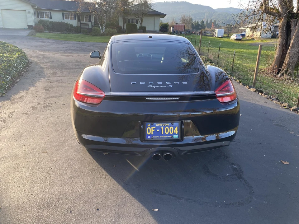 2015 Porsche 981 Cayman S - Image 8 of 31