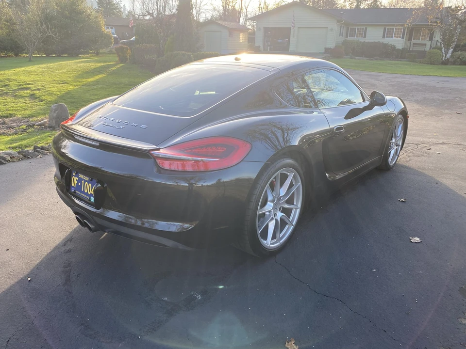 2015 Porsche 981 Cayman S - Image 10 of 31