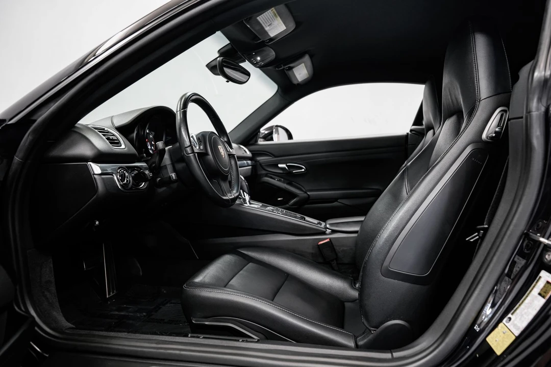 2015 Porsche 981 Cayman S - Image 18 of 31