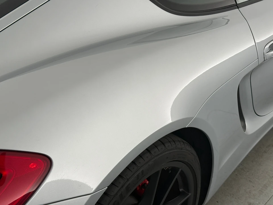 2015 Porsche 981 Cayman S - Image 16 of 31