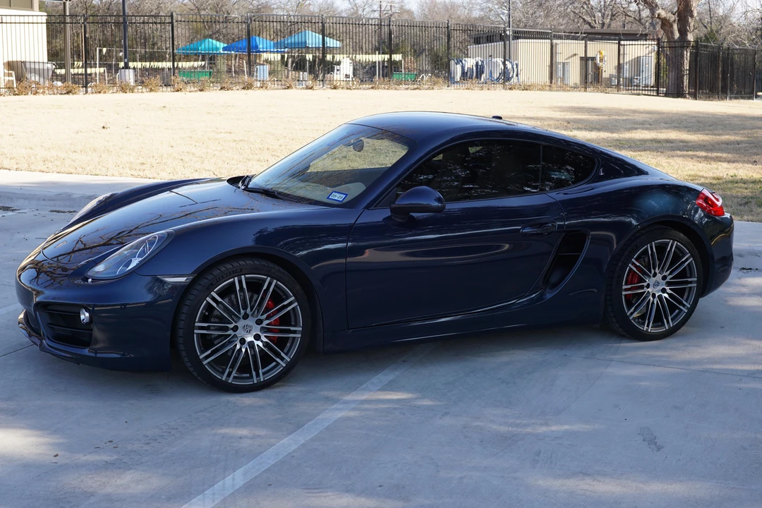 2015 Porsche 981 Cayman S - Image 7 of 31