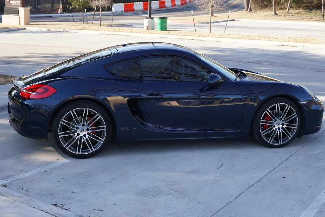 2015 Porsche 981 Cayman S - Image 9 of 31