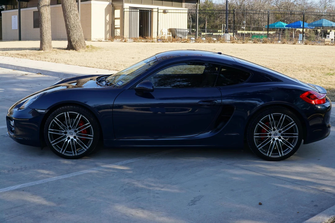 2015 Porsche 981 Cayman S - Image 8 of 31