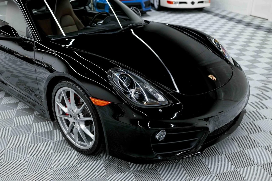 2015 Porsche 981 Cayman S - Image 17 of 21