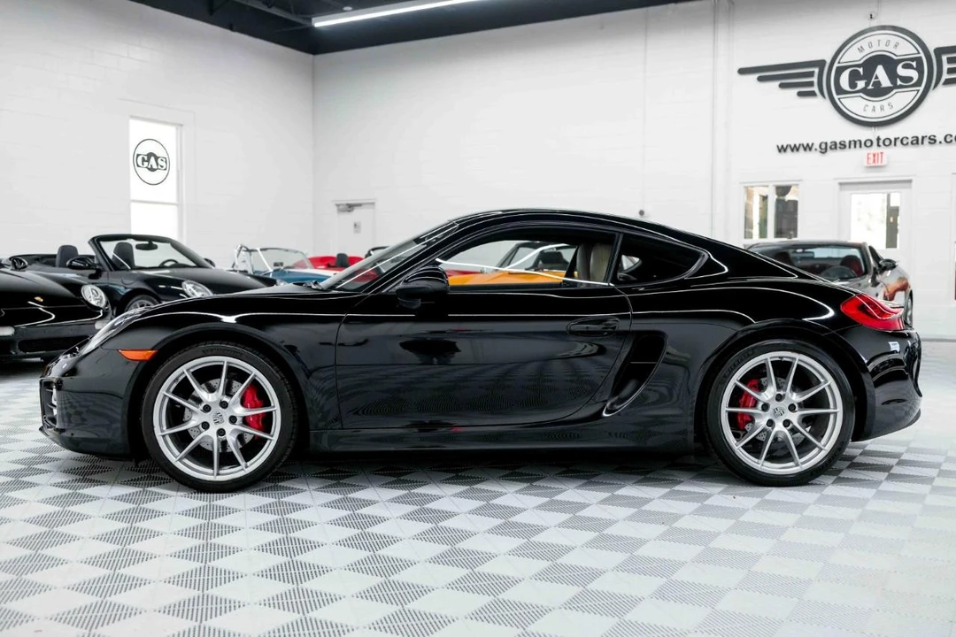 2015 Porsche 981 Cayman S - Image 10 of 21