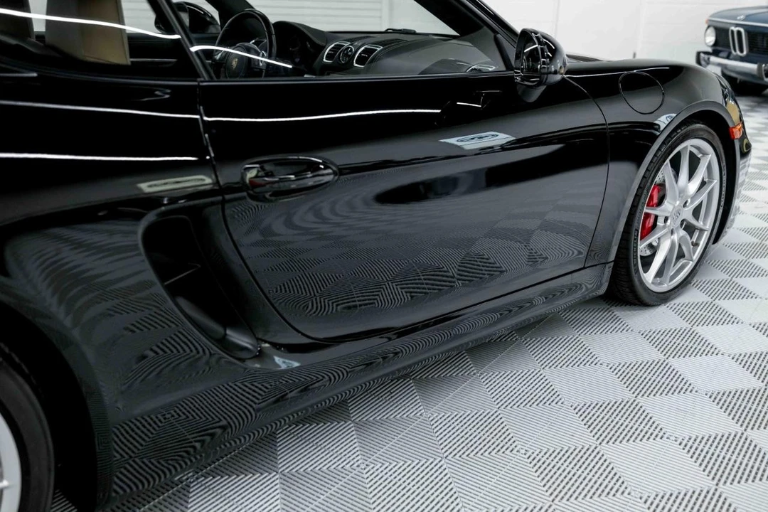 2015 Porsche 981 Cayman S - Image 21 of 21