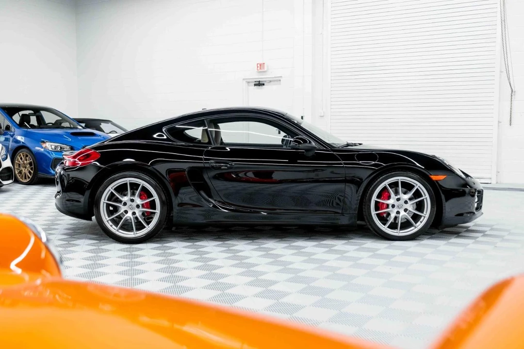 2015 Porsche 981 Cayman S - Image 6 of 21