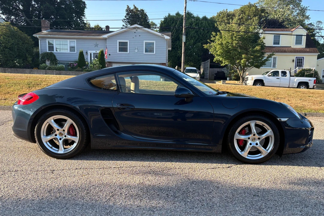 2015 Porsche 981 Cayman S - Image 3 of 31