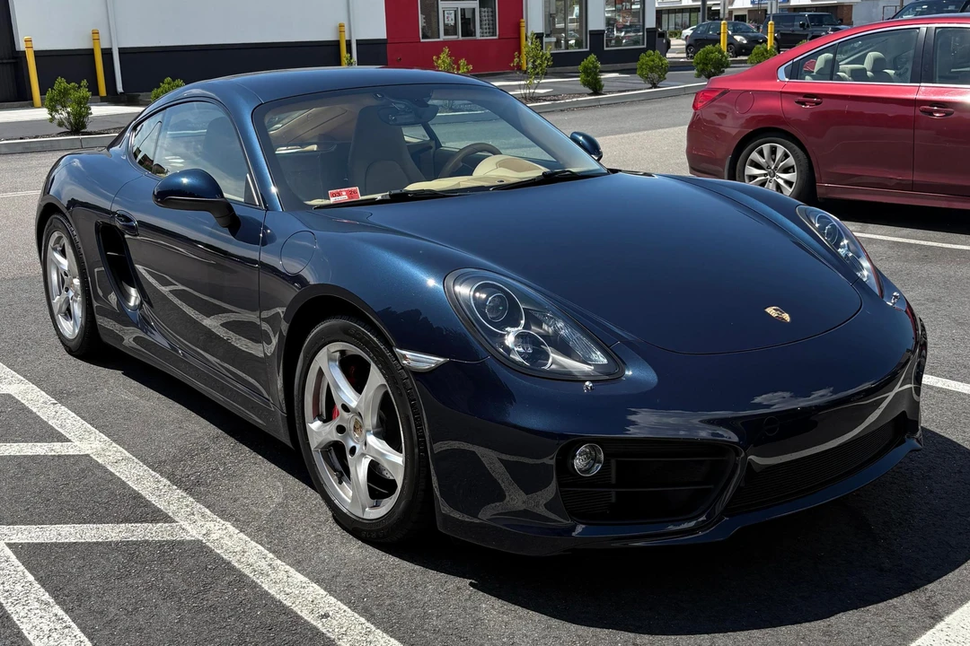 2015 Porsche 981 Cayman S - Image 15 of 31