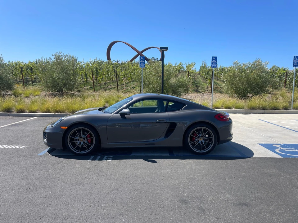 2015 Porsche 981 Cayman S - Image 8 of 31