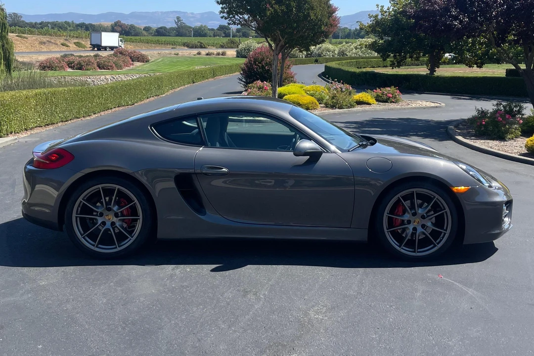 2015 Porsche 981 Cayman S - Image 3 of 31