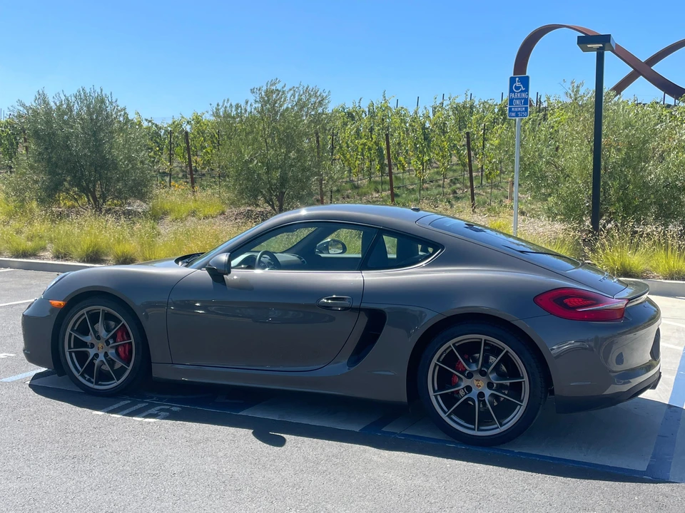 2015 Porsche 981 Cayman S - Image 11 of 31