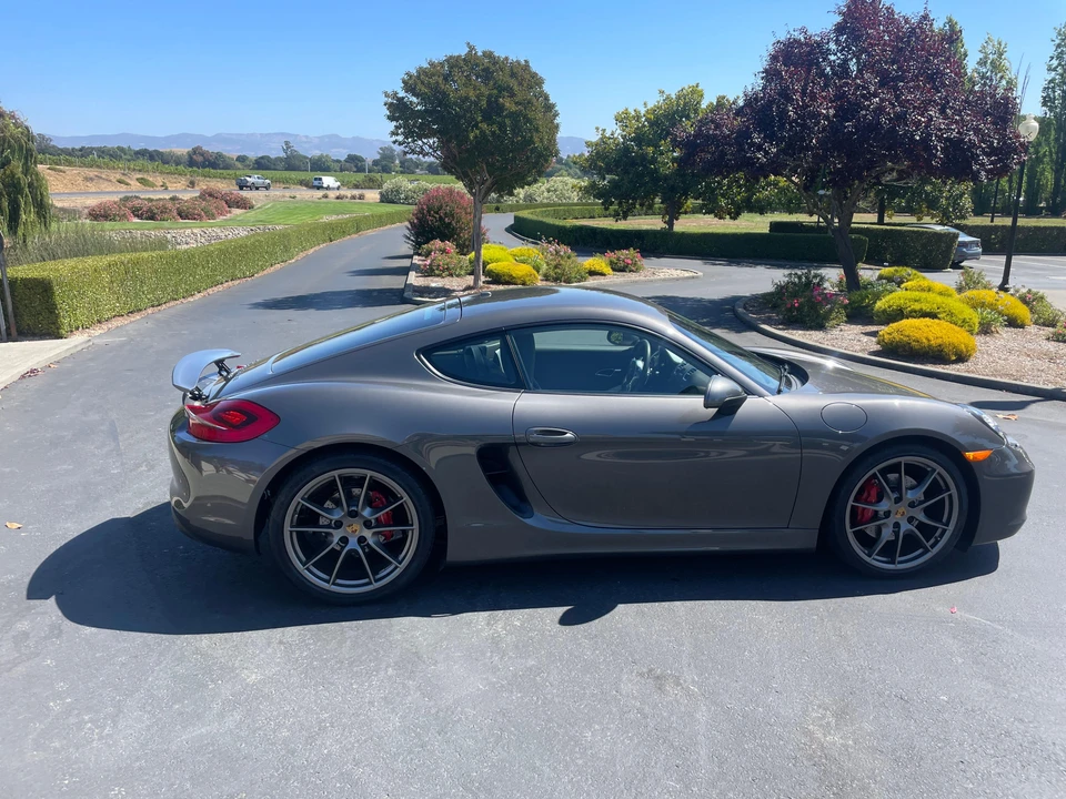 2015 Porsche 981 Cayman S - Image 29 of 31