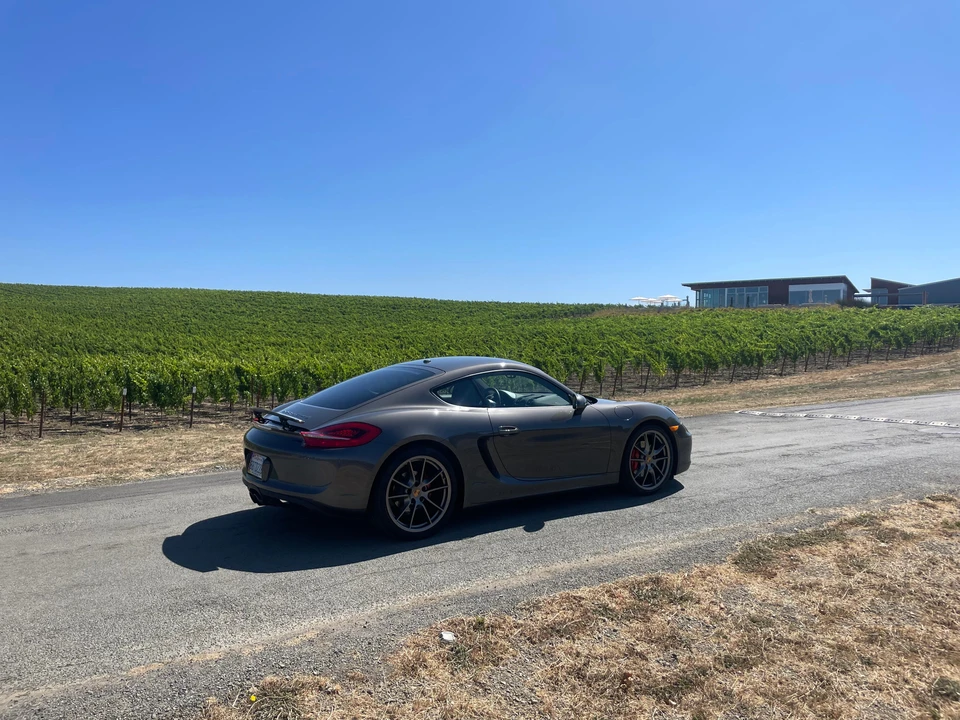 2015 Porsche 981 Cayman S - Image 25 of 31