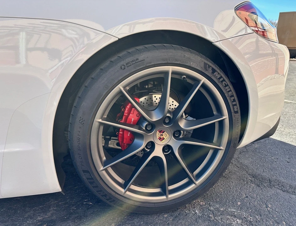 2015 Porsche 981 Cayman S - Image 14 of 18