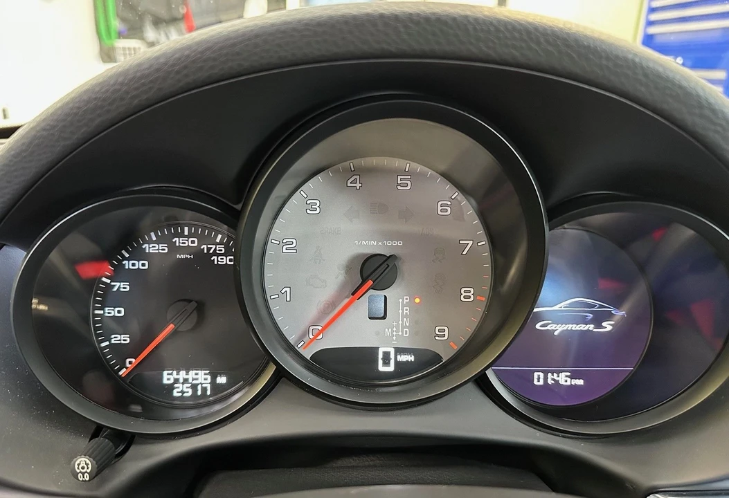 2015 Porsche 981 Cayman S - Image 15 of 18