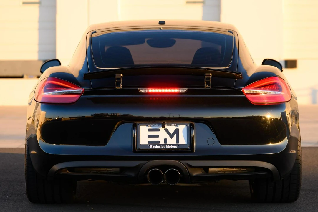 2015 Porsche 981 Cayman - Image 18 of 31