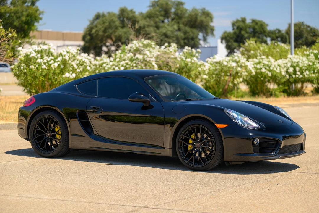 2015 Porsche 981 Cayman - Image 26 of 31