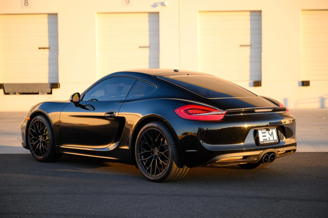 2015 Porsche 981 Cayman - Image 15 of 31