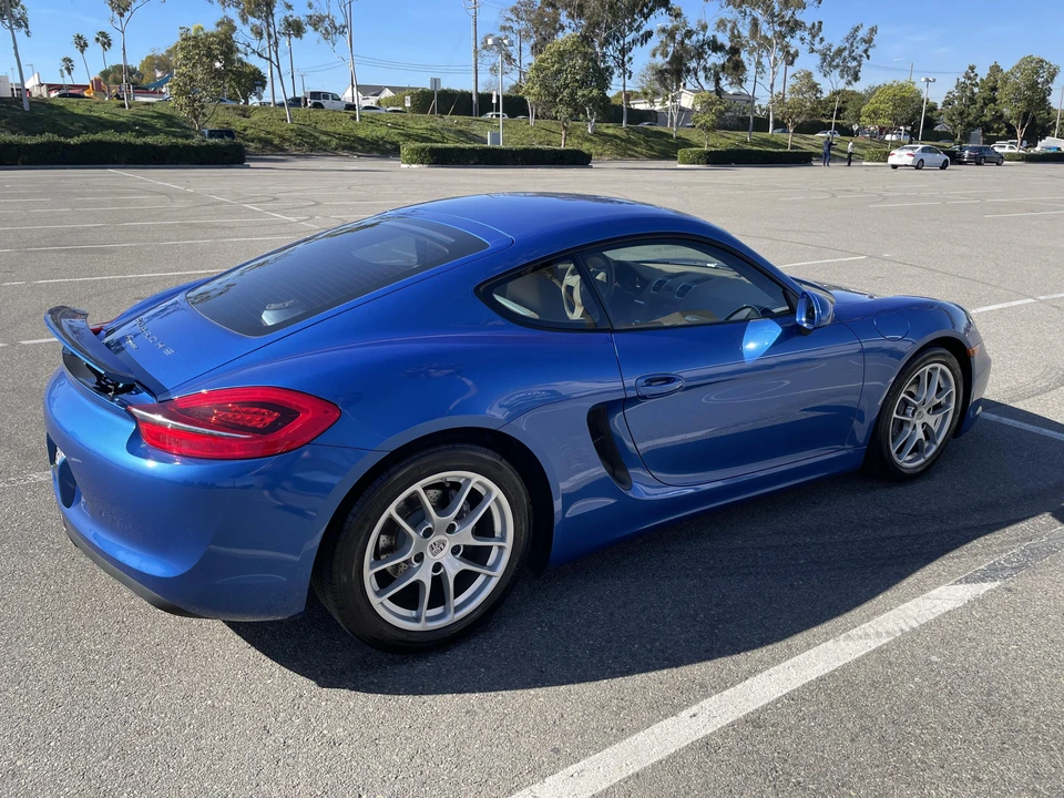 2015 Porsche 981 Cayman - Image 25 of 31