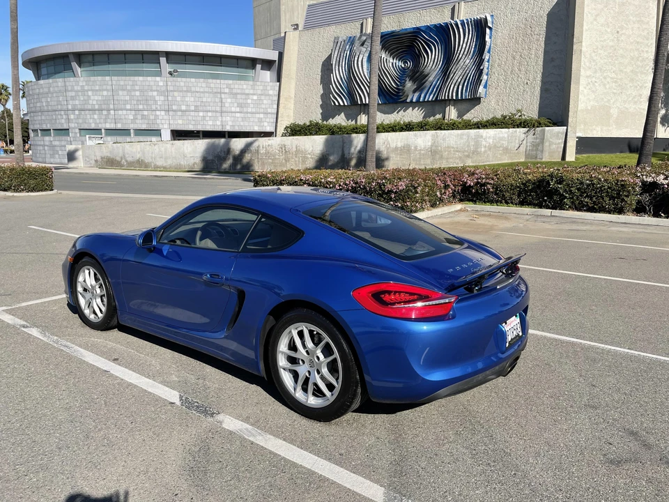 2015 Porsche 981 Cayman - Image 17 of 31