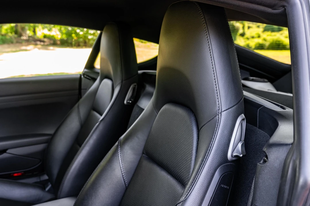 2015 Porsche 981 Cayman - Image 31 of 31