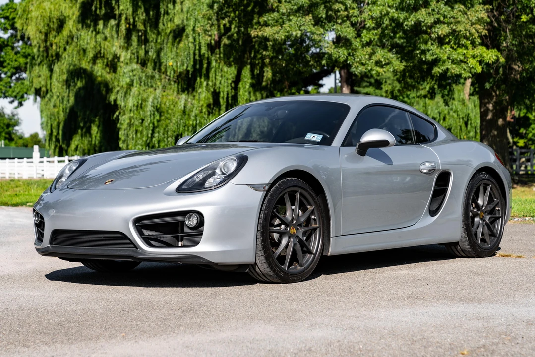 2015 Porsche 981 Cayman - Image 7 of 31