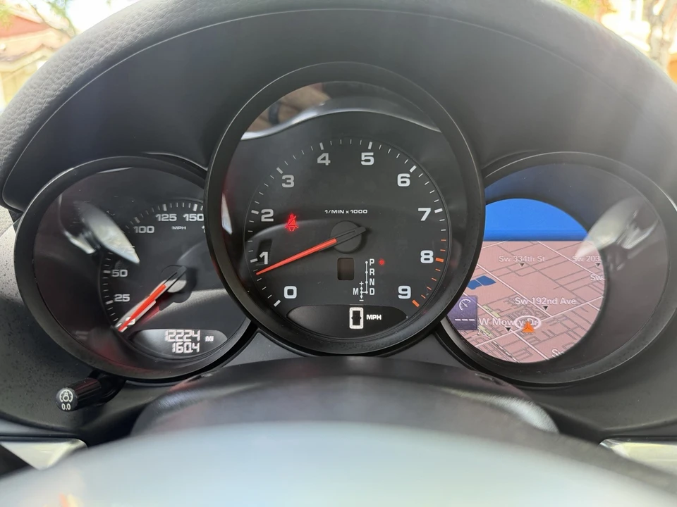 2015 Porsche 981 Cayman - Image 20 of 24