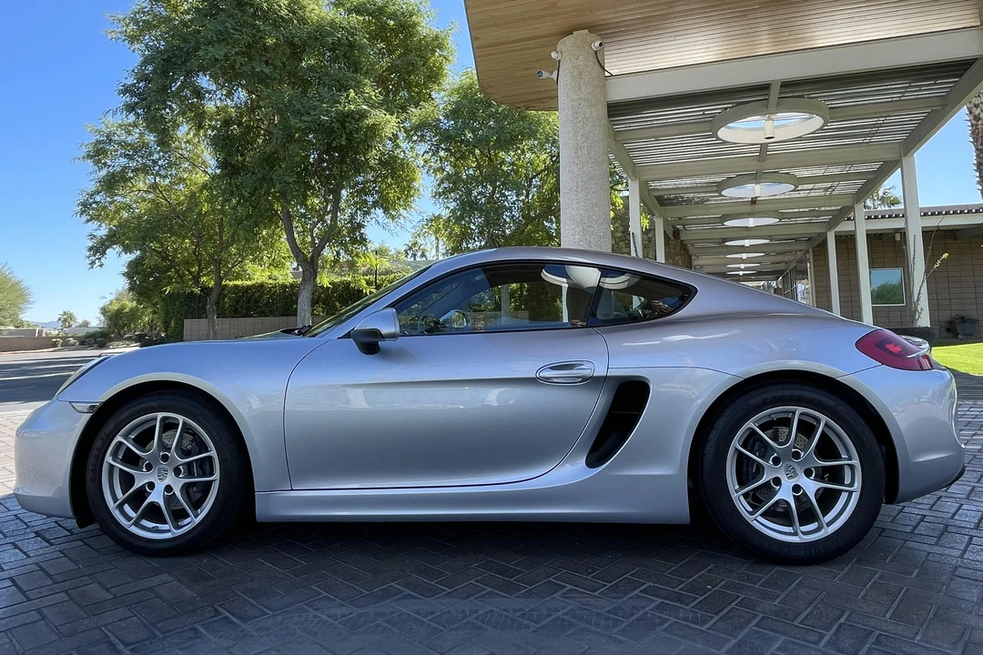 2015 Porsche 981 Cayman - Image 7 of 31