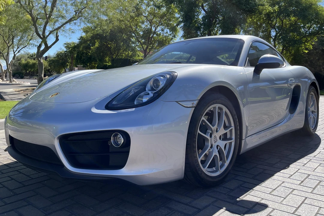 2015 Porsche 981 Cayman - Image 6 of 31