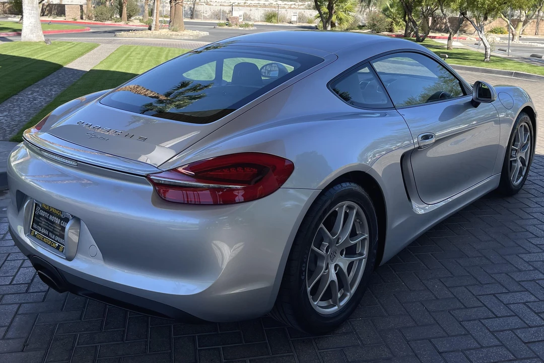 2015 Porsche 981 Cayman - Image 4 of 31