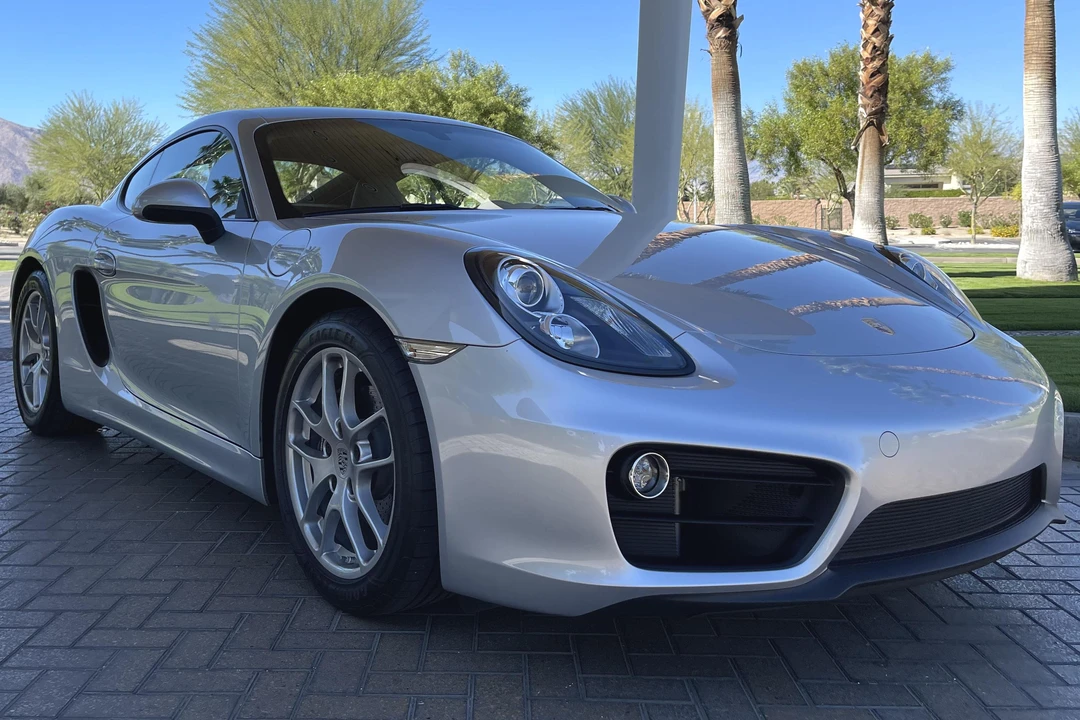 2015 Porsche 981 Cayman - Image 12 of 31