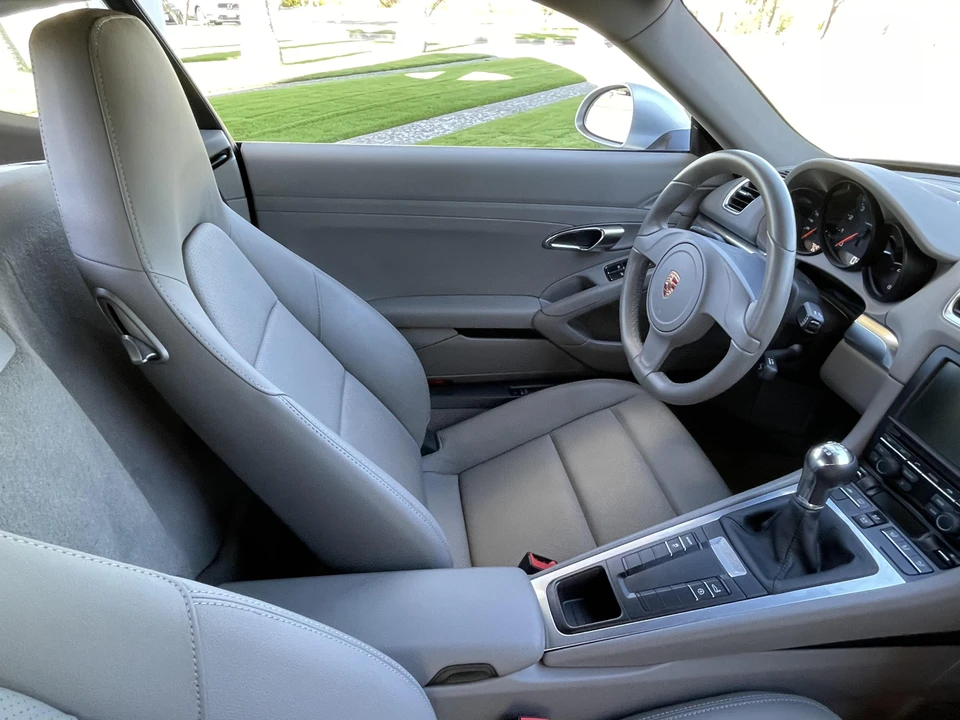 2015 Porsche 981 Cayman - Image 30 of 31