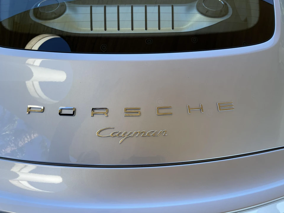 2015 Porsche 981 Cayman - Image 18 of 31