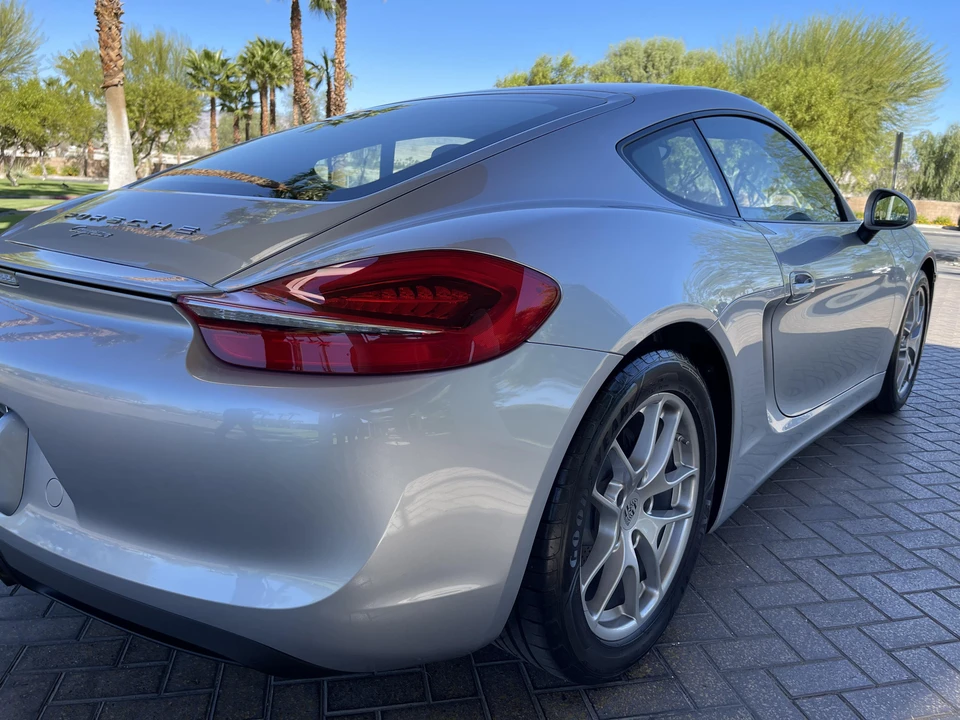 2015 Porsche 981 Cayman - Image 19 of 31