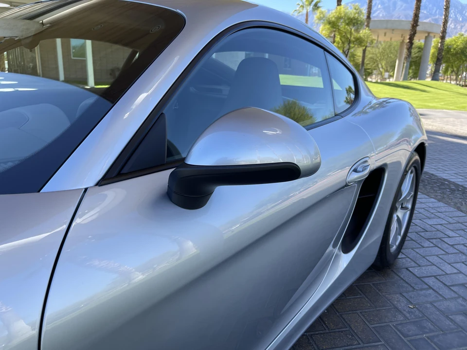 2015 Porsche 981 Cayman - Image 16 of 31