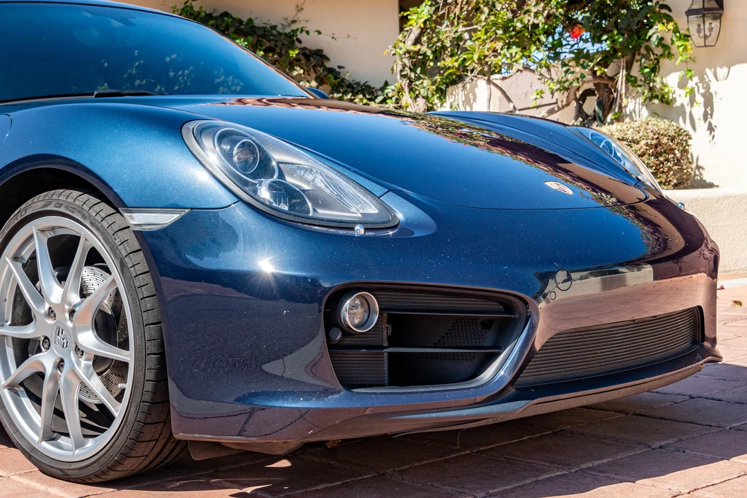 2015 Porsche 981 Cayman - Image 27 of 31