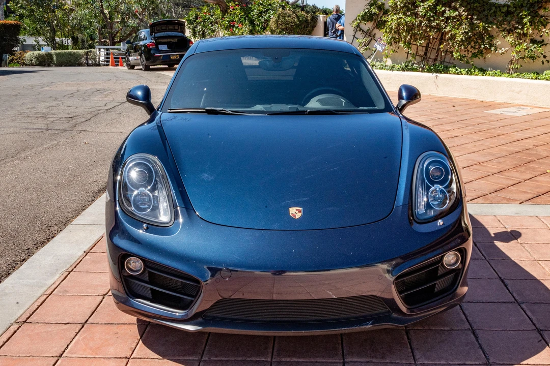 2015 Porsche 981 Cayman - Image 6 of 31