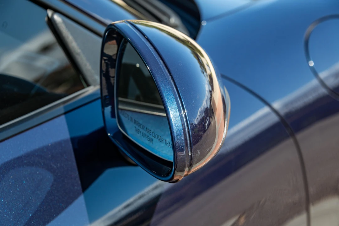 2015 Porsche 981 Cayman - Image 24 of 31