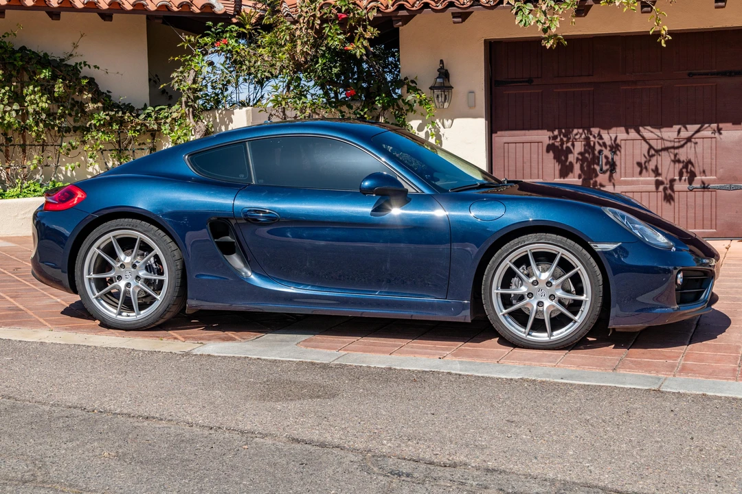 2015 Porsche 981 Cayman - Image 11 of 31