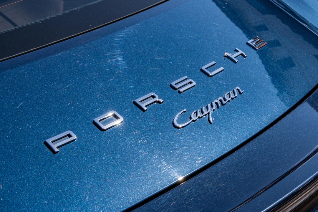 2015 Porsche 981 Cayman - Image 31 of 31