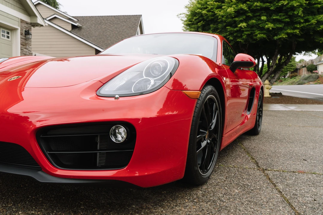 2015 Porsche 981 Cayman - Image 26 of 31