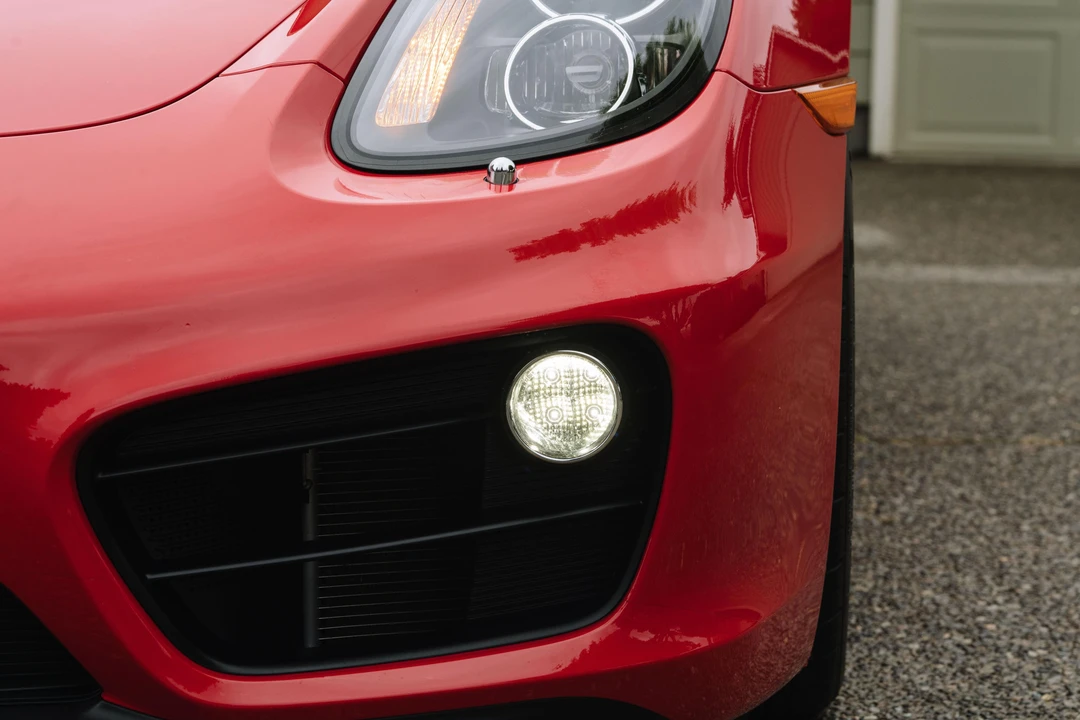 2015 Porsche 981 Cayman - Image 24 of 31