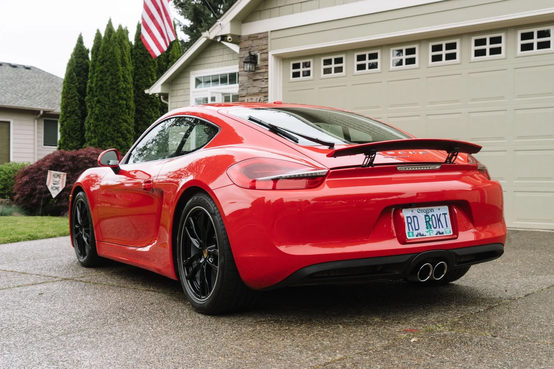 2015 Porsche 981 Cayman - Image 9 of 31