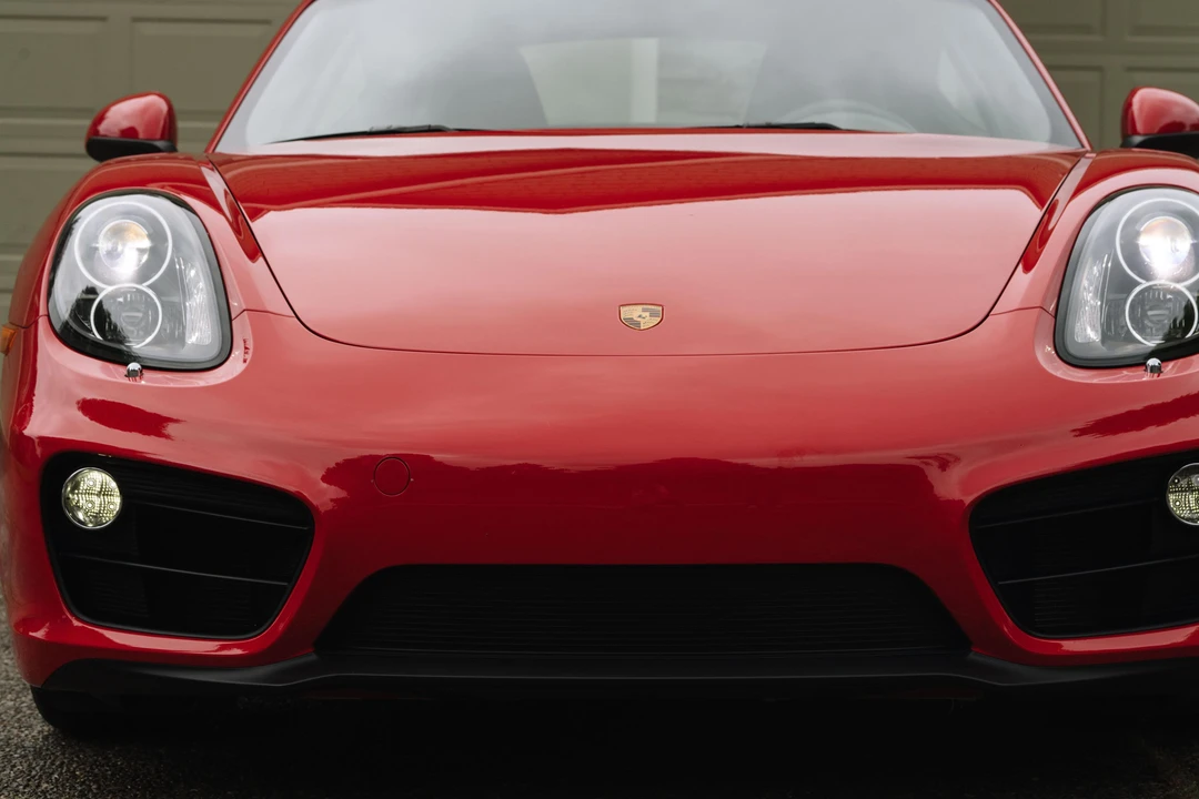 2015 Porsche 981 Cayman - Image 19 of 31