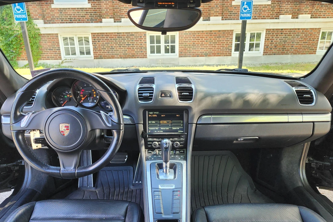 2015 Porsche 981 Cayman - Image 29 of 31