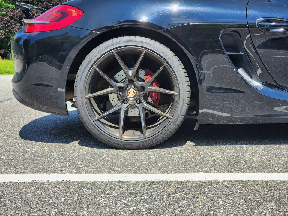2015 Porsche 981 Cayman - Image 27 of 31